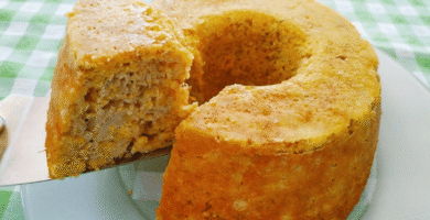 Bolo de banana saudável