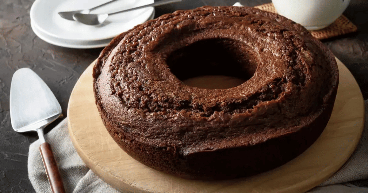 Bolo de chocolate com água
