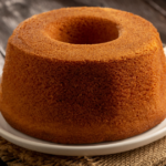 Bolo de fubá fofinho com erva-doce igual padaria