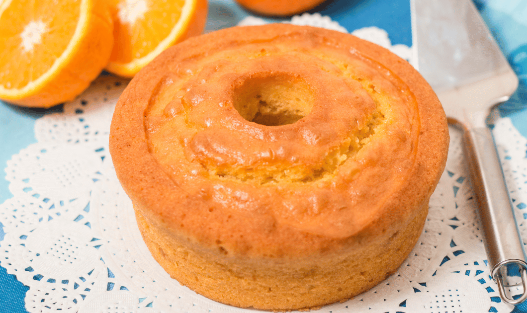 Bolo fofo de laranja
