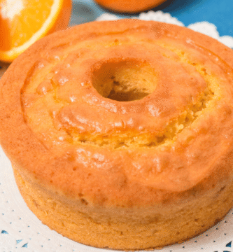 Bolo fofo de laranja