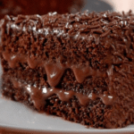 Bolo de chocolate úmido