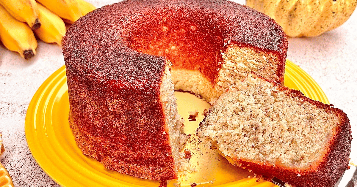 Bolo de banana simples sem açúcar