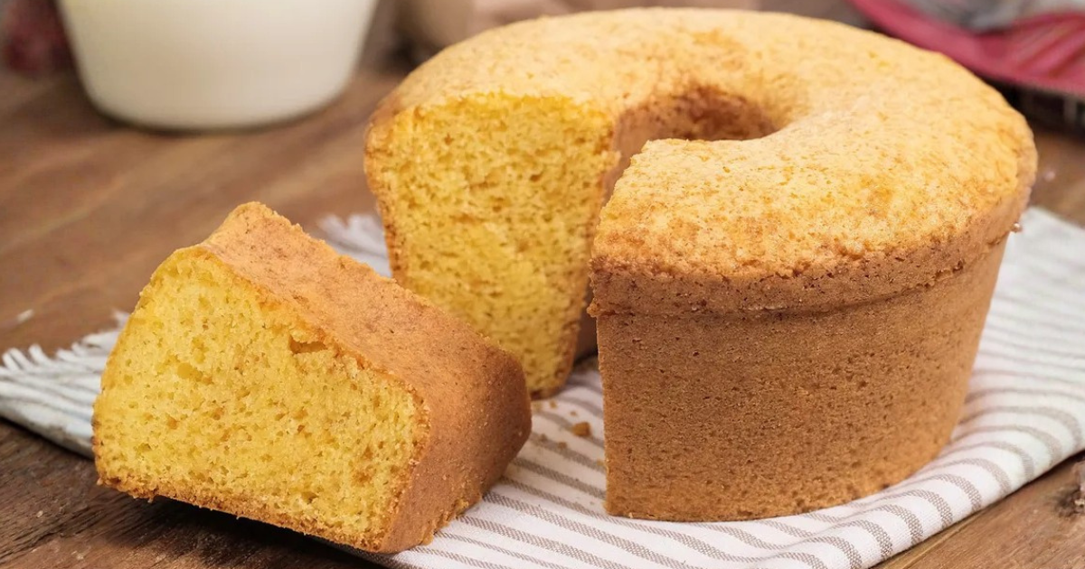 Bolo de fubá simples que não fica seco