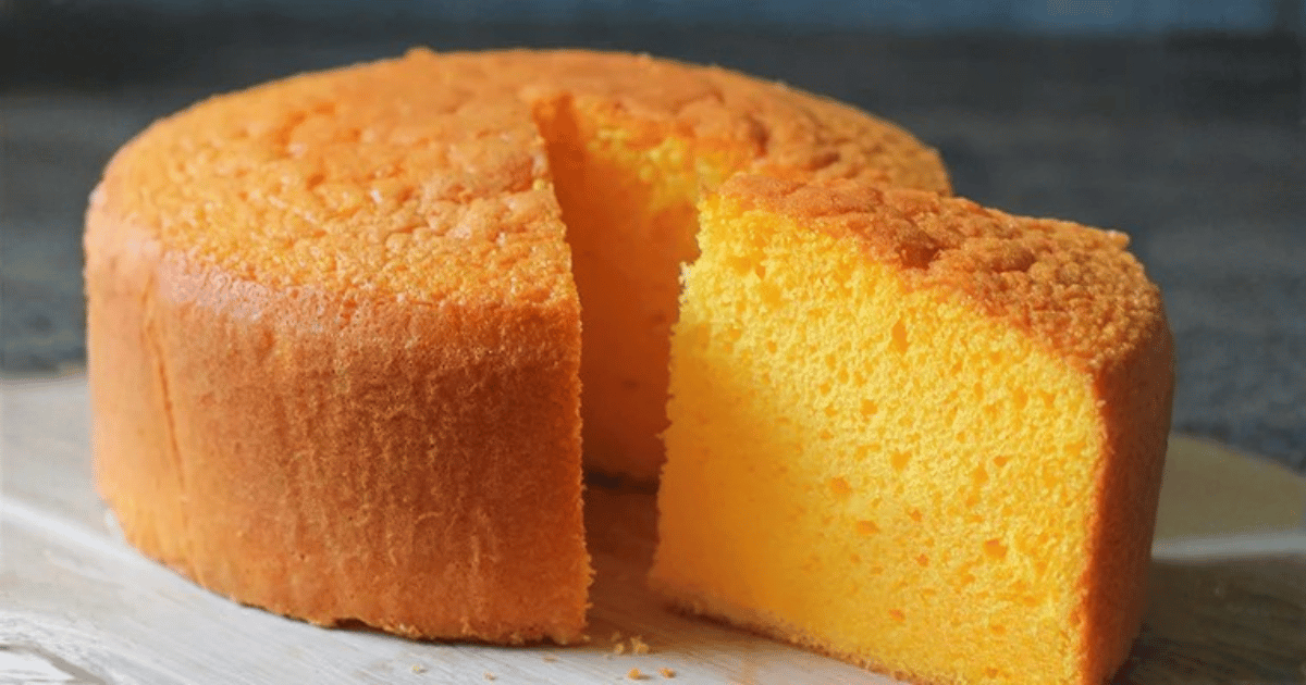 Bolo de laranja simples com casca