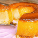 Bolo molenga cremoso e fácil que derrete na boca