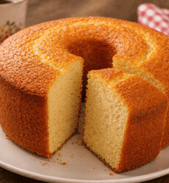 Bolo para vovozinha: receita simples, fofinha e feita com carinho