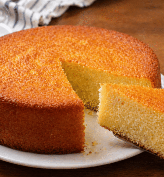 Bolo Rápido Simples para Quem Não Tem Tempo