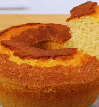 Bolo simples fofinho: receita fácil, rápida e perfeita para o dia a dia