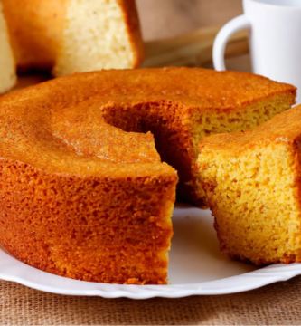 Receita de bolo simples caseiro