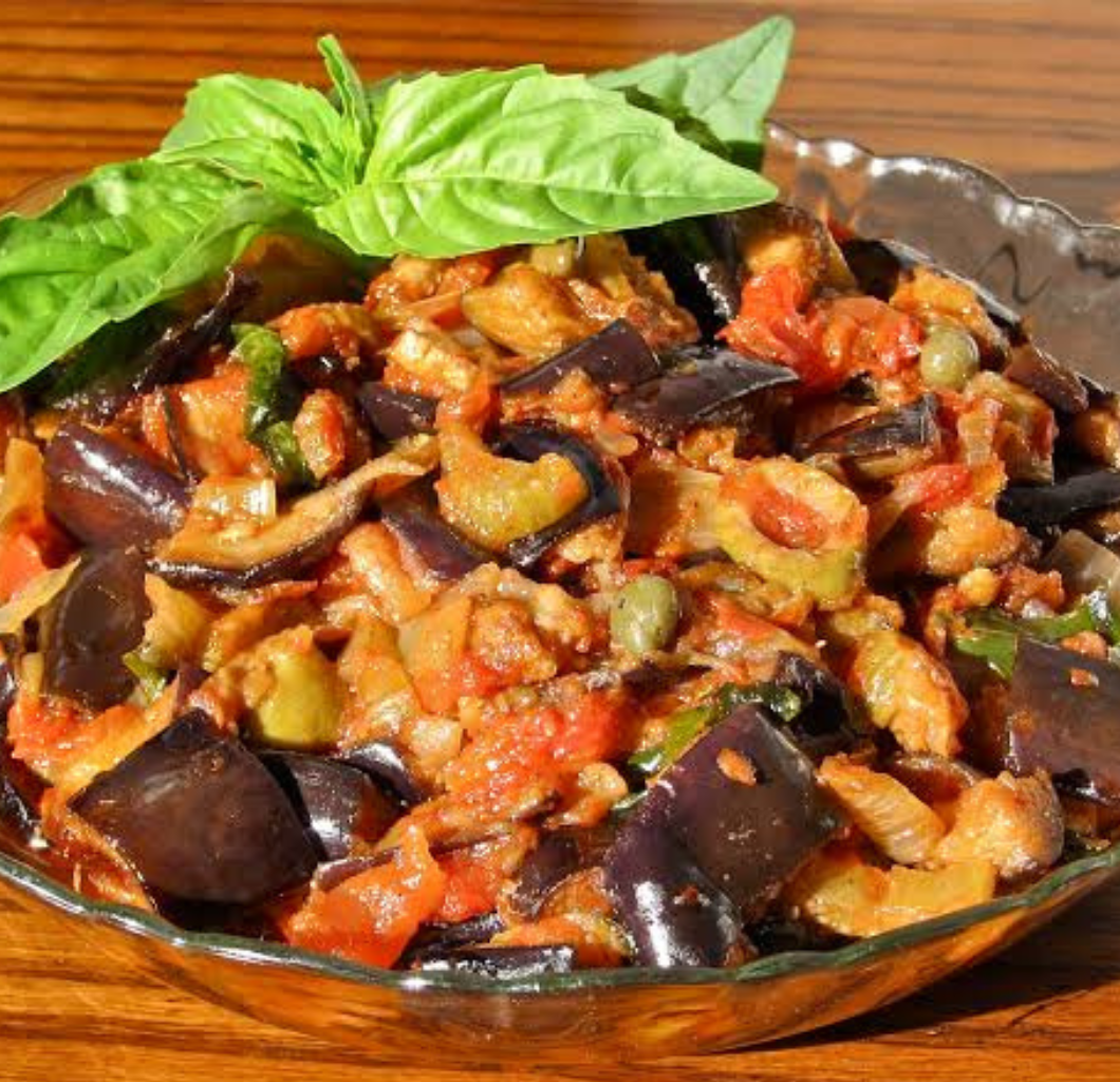 Caponata siciliana: receita tradicional Italiana fácil